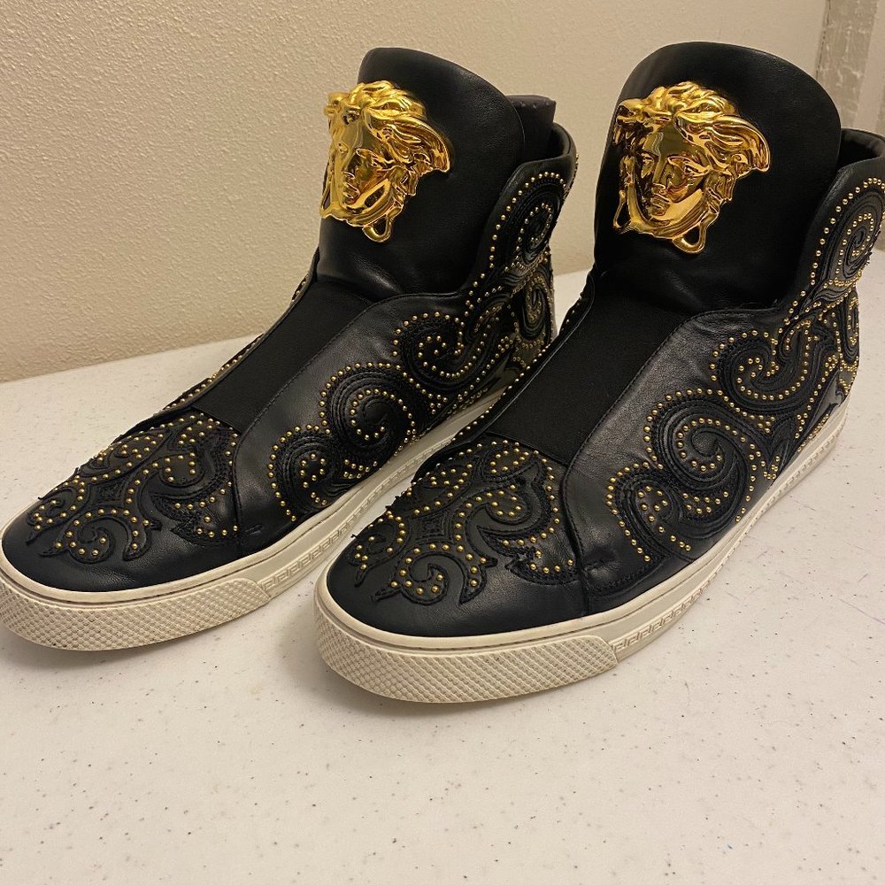 VERSACE Mens Pallazo High Top Sneakers Black Gold Medusa Head